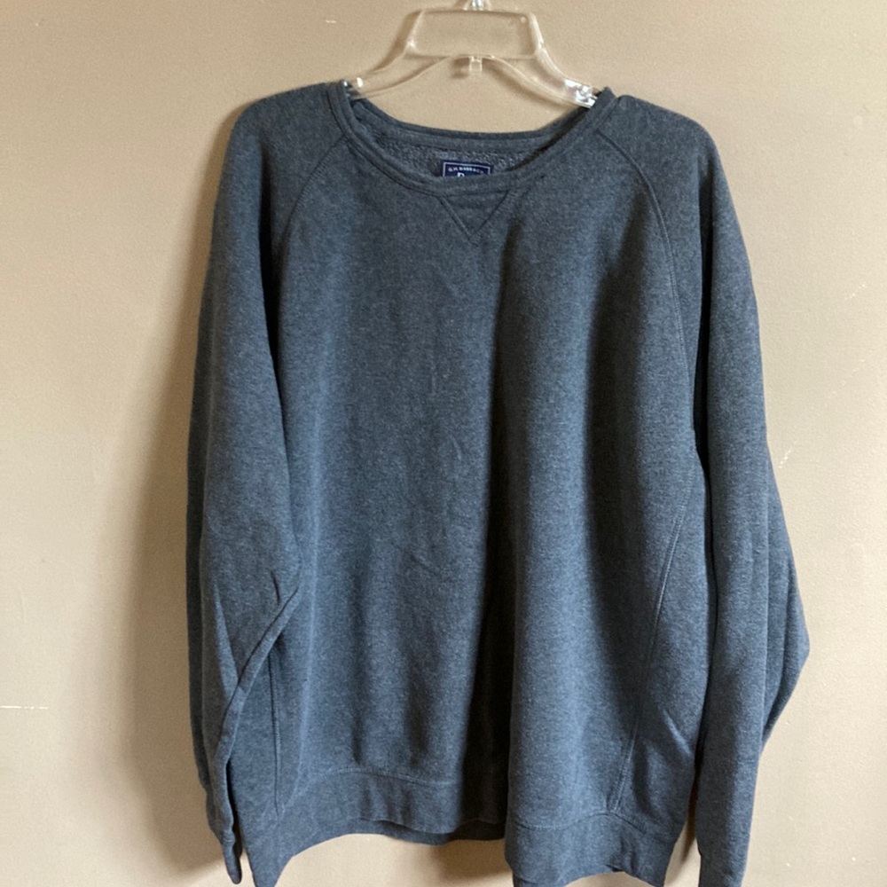 Bass men’s sweatshirt